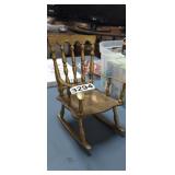 9'  ROCKING CHAIR