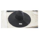 SUN HAT, ONE SIZE WITH STRAP, NEW