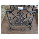 DECORATIVE STAND