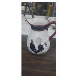 ROOSTER PITCHER