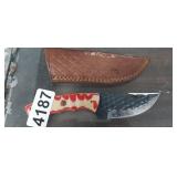 HAND FORGED KNIFE  WITH GUT HOOK & SHEATH