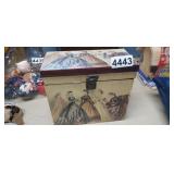 DECORATIVE BOX WITH HORN
