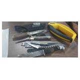 LOT OF USED KNIVES, GERBER SHEATH, KNIFE SHARPENER