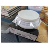 KITCHEN SCALE, NEW IN BOX