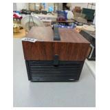 BELL AND HOWELL SLIDE CUBE PROJECTOR