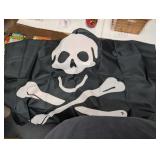 SKULL AND CROSSBONES FLAG