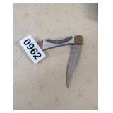 EAGLE FOLDING KNIFE *HANDLE NEEDS FIXED