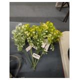 FLORAL DECOR