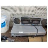 SOUNDESIGN BOOMBOX & DAEWOO COMBO PLAYER