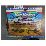 #1 MICRO MACHINES AIRBORNE RANGERS FIGURINE
