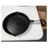 10in CAST IRON SKILLET