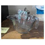 GLASS PAMPERED CHEF MEASURING BOWL & ANCHOR CUP