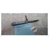 VINTAGE SYRACUSE POCKET KNIFE WITH CELLULOID HANDE