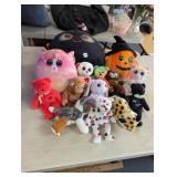 LOT OF BEANIE BABIES
