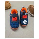 TODDLER LIGHT UP SHOES SIZE 6