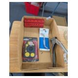 FLAT OF MIXED TOOLS/ GOODS