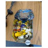 TIN WITH POKEMON LITTLES