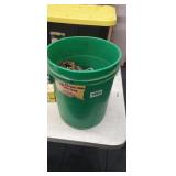 BUCKET OF CHAIN