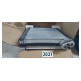 AUTOMOTIVE A/C EVAPORATOR CORE