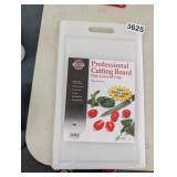 CUTTING BOARD *NEW