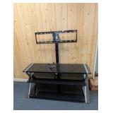 ENTERTAINMENT CENTER WITH TV MOUNT
