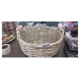 BASKET WITH JARS