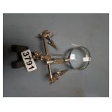 MAGNIFYING GLASS