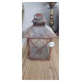 METAL CANDLE LANTERN