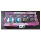 WOMENS COFFRET SET, NEW