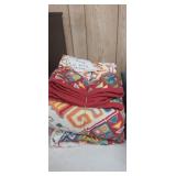 KING SIZE BEDDING WITH 2 KING PILLOW SHAMS
