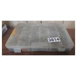 ORGANIZER WITH FISHING WORMS