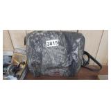 CAMO INSULATED BAG