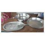 (2) SKILLETS AND FAJITA SKILLET