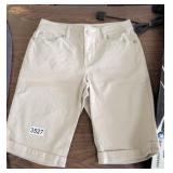 PAIR OF SHORTS SIZE 8