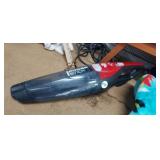 DIRT DEVIL VACUUM