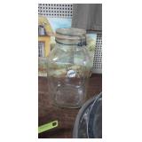 SEALED JAR