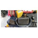 OIL PAN WITH FUNNEL AND CHOCKS