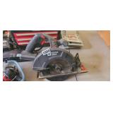 PORTER CABLE 18V SAW *NO BATTERY
