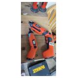 2 BLACK AND DECKER PIVOR DRILLS *NO CHARGER