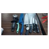 LOT OF KNIVES, MOSTLY NEW