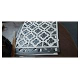 LOT OF DECORATIVE WALL ART