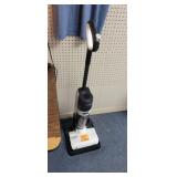 ROBOROCK VACUUM AND BROOM WITH DOCK