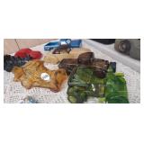 LOT WITH AVON CAR AND 1 TRAIN ENGINE BOTTLES