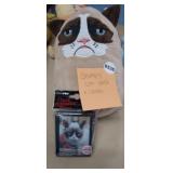 GRUMPY CAT PLUSH