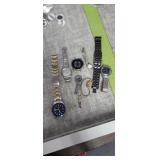 LOT OF WATCHES