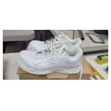 NEW BALANCE SHOES, GENTLY USED, SIZE 9.5