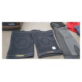 COPPER FIT COMPRESSION KNEE SLEEVES
