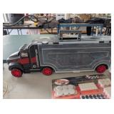 CAR HAULER TRUCK FOR DIECAST VEHICLES
