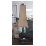 ELEPHANT STAND TABLE LAMP