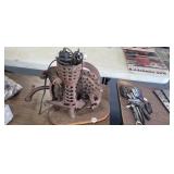VINTAGE BLACK HAWK CAST IRON CORN SHELLER